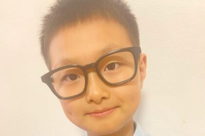 Prof Leo, il bambino che insegna il cinese sui social